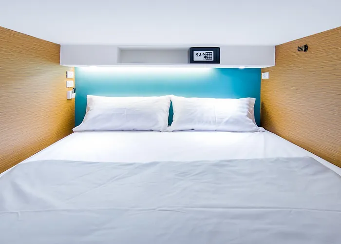 Matchbox Hostal