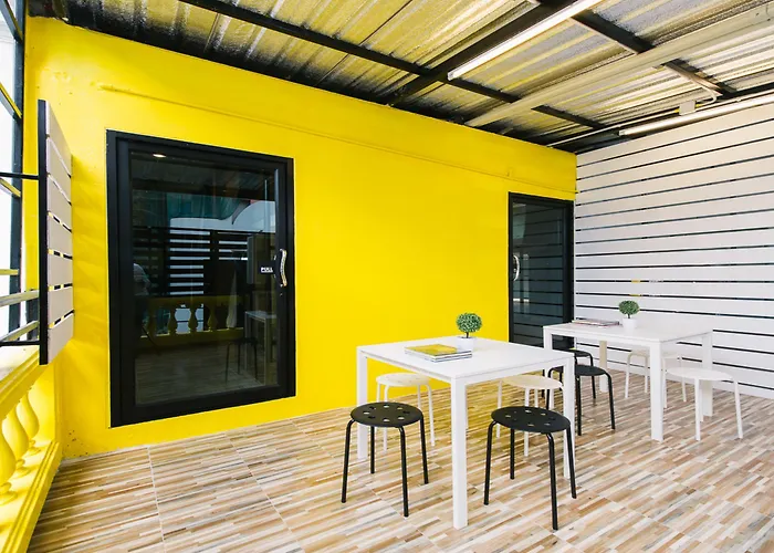Matchbox Hostal Bangkok